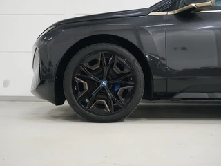 BMW iX xDrive40 Skylounge CoPilot | Elektr. Trekhaak | Harman Kardon / 40