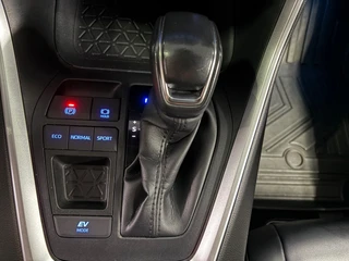 Toyota RAV4 2.5 Hybrid Business/ NL auto/ Bearlock slot/ Navi / 32