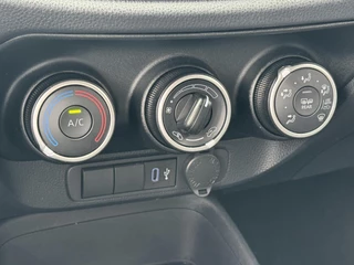 Toyota Aygo X PLAY 5-DEURS AIRCO CAMERA AD-CRUISE APPLE/ANDROID NL-AUTO / 21
