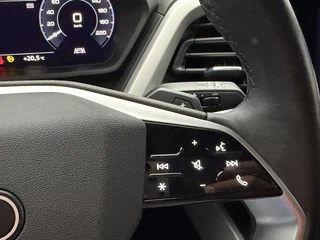 Audi Q4 e-tron 35 Launch edition 55 kWh SOH 90,6% | Elektrische Trekhaak | 110KW Snellaadvermogen | Full-Led | Carplay&Android / 18
