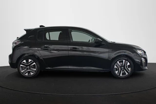Peugeot 208 1.2 Hybrid 110 e-DCS6 Allure Apple CarPlay Climate Control Parkeersensoren / 28