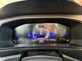Volkswagen T-Cross 1.0 TSI Life Edition | Clima | Adaptive Cruise Virtual Dashboard | / 12