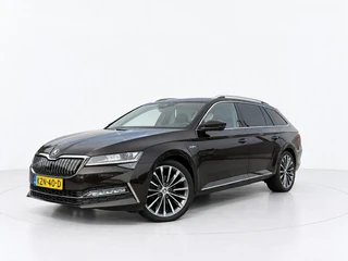 Škoda Superb Combi 1.4 TSI iV Laurin & Klement