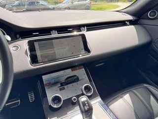 Land Rover Range Rover Evoque 1.5 P300E S AWD R-Design Panoramadak Camera Stoelverwarming Carplay Meridian / 32