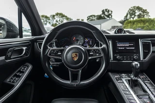 Porsche Macan 3.0 S  Sport Chrono | Pano | NL auto / 8