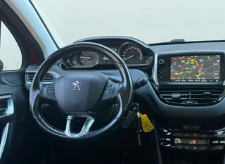 Peugeot 2008 1.2 PureTech Allure automaat / 17