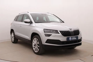 Skoda Karoq 1.5 TSI ACT Style | Adaptive cruise | Stoelverwarming | CarPlay | Camera | Parkeersensoren achter | Trekhaak / 7