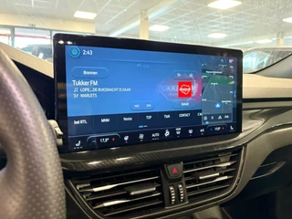 Ford Focus Wagon 1.0 EcoBoost Hybrid ST Line X automaat / Camera / cruise / stoel en stuurverwarming / 27