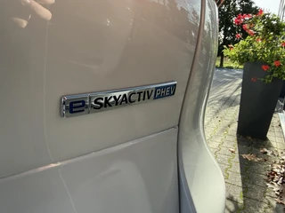 Mazda CX-60 2.5 e-SkyActiv PHEV Homura Plus *Schuif-/Kanteldak* / 47