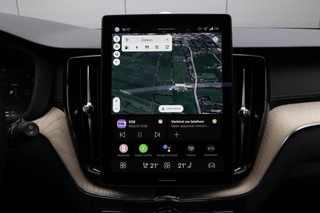 Volvo XC60 T8 Plug-in hybrid AWD Ultra Dark Snel Leverbaar! Te bestellen! / 24