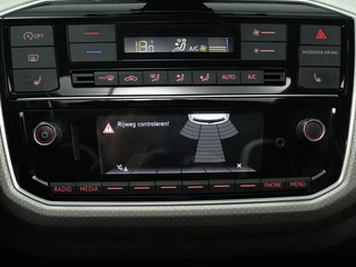 Volkswagen up! 1.0 BMT high-up! Panoramadak | Stoelverwarming | Climate control / 34