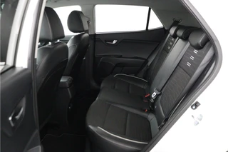 Kia Stonic 1.0 T-GDi MHEV GT-Line  - Carplay/Android Auto - Cruise Control - Climate Control - Navigatie - Stoel/Stuur Verwarming - - Fabrieksgarantie tot 10-2031 / 31