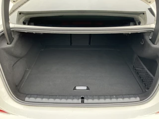 BMW 2 Serie Gran Coupé 218i M Sport Edition Pano.dak HUD Stoelverw. Carplay Alpinweiß DAB LED / 17