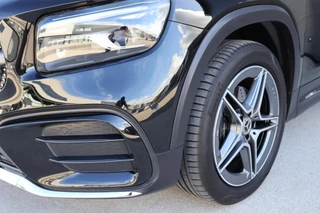 Mercedes GLB 200 d AMG Line / Keyless-Go / Winter-Paket / Multibeam LED / Camera / 59
