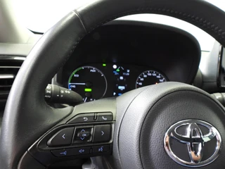 Toyota Yaris 1.5 Hybrid 115 Active NAVI-APP/CAMERA/CLIMA/BLEUTOOTH! / 14