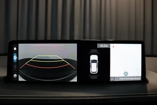 Genesis GV70 Panoramadak | BTW | Adaptive Cruise Control / 37