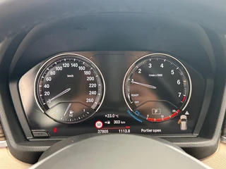 BMW X1 sDrive18i Business Edition Plus | Trekhaak | Leder | Navi | Stoelverwarming | Head-Up Display | Ambient Lighting | NL AUTO | Cruise Control | Climate Control | 12 maanden Bovag garantie | / 20