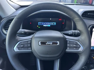 Jeep Renegade 4xe 240 Plug-in Hybrid The North Star (Elektrisch Schuifdak - Navigatie - Apple Carplay - Camera - Stoel & Stuurverwarming - LED) / 15