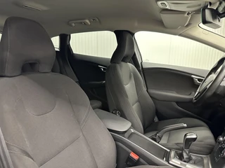 Volvo V40 2.0 T2 Summum NAVI LM CRUISE STOELVERWARMING 108000 KM. / 19