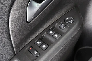 Opel Corsa 1.2 Turbo Hybrid GS 136 PK Apple CarPlay Achteruitrijcamera / 27