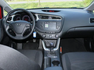 Kia Ceed 1.0 T-GDi ComfortPlusLine Navigator Trekhaak, 2e Eigenaar, Cruise Control, Carplay/Android Auto, Achteruitrijcamera, Airco / 21