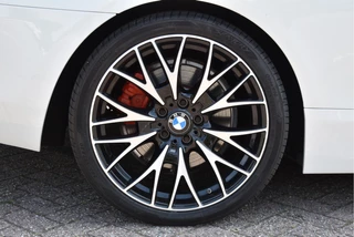 BMW 6 Serie 640i High Executive 320 PK | Camera | Leder | Elekt.stoelen memory | Full Led | Stoelverwarming | 20'Inch | Navi / 35