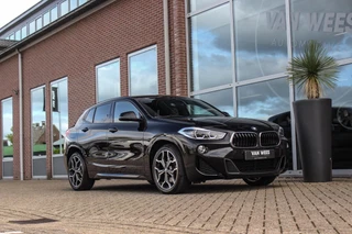 BMW X2 sDrive20i High Executive Edition | M-sport | Driving Assistant Plus | Camera | Apple Carplay | File assistent | Active cruise control | Park Assistant | DAB | Sportstoelen | LED / 9
