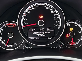 Volkswagen Beetle Cabriolet 1.2 TSI Exclusive Series Cabrio | Stoelverwarming | Navigatie | Camera | Parkeersensoren | Open dak / 17