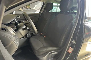 Renault Clio Estate 0.9 TCe Night&Day / 18
