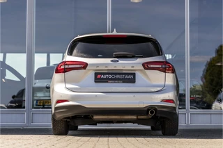 Ford Focus Wagon 1.0 EcoBoost Hybrid Titanium  | Carplay | Cruise | NL Auto / 5