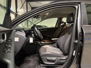 Kia Niro 1.6 GDi Hybrid DynamicLine Camera Adaptive Cruise / 26