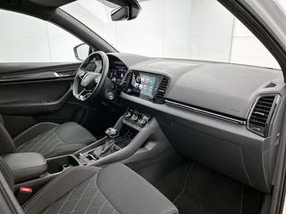 Skoda Karoq 1.5 TSI ACT Sportline Business | Automaat | Adaptive Cruise | Stoel/stuurverwarming | CarPlay | Camera / 6