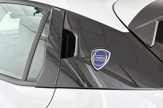 Lancia Ypsilon 1.2 Turbo Hybrid 110pk / 29