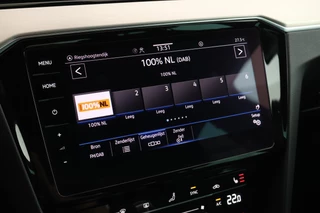 Volkswagen Passat Variant 1.5 TSI 150pk DSG R-Line Business + Keyless Panoramadak 360Camera Stoelverwarming Virtual Cockpit Navigatie / 27