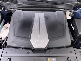 Kia EV6 Light 77.4 kWh SOH 100% | 3.000KM UNIEKE KM-STAND | KIA DEALER ONDERHOUDEN | 1E EIGENAAR | LEDEREN BEKLEDING | CAMERA | ADAPTIVE CRUISE | KIA GARANTIE TOT 10-2030 | BTW VERREKENBAAR / 16