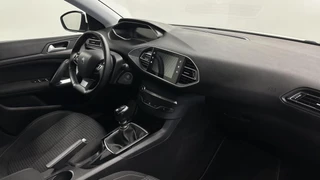 Peugeot 308 SW 1.2 PureTech Active Pack TREKHAAK NACI LM CARPLAY. / 19