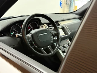 Land Rover Range Rover Evoque 2.0 Si4 HSE Dynamic Panorama | Leder | Camera | LED | Trekhaak | 4WD | Stoelverwarming | NAP | / 2
