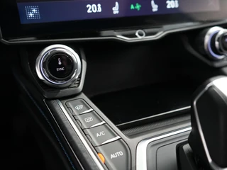 Lynk & Co 01 1.5 | Trekhaak | Pano | ACC | 360 / 13