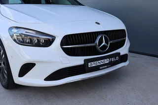 Mercedes-Benz B-Class 200 Luxury Line Panoramadak / Stuurwielverwarming / Stoelverwarming / 34