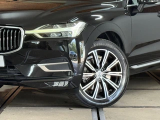 Volvo XC60 2.0 T5 Inscription | 250PK | Automaat | Leder | Camera | Trekhaak | Pano | Navi | 12,3” Digitaal Display / 12