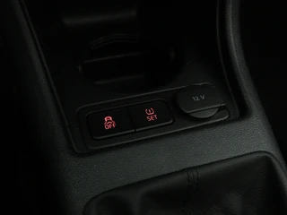 Volkswagen up! 1.0 BMT high-up! Panoramadak | Stoelverwarming | Climate control / 35
