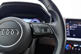 Audi A1 citycarver 35 TFSI epic 150pk | Automaat | Climate Control | Navigatie | Premium Audio | Camera | Cruise Control Adaptief | Stoelverwarming | Keyless Start | Sportstoelen / 22