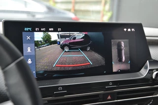 Citroen C5 X 1.2 130 PK Turbo - 8 Automaat * Shine * Leder * HUD * Stoel / Stuur verw. / 15