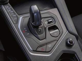 Lynk & Co 01 1.5 Black Edition Panoramadak|360° Camera|ACC|Stoelverwarming|Navi|Carplay / 27