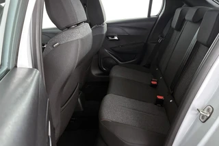 Peugeot 208 1.2 PureTech 100 Style / 9