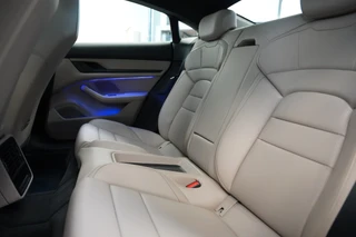 Porsche Taycan Performance 84 kWh  ACC Panoramadak Leder Memory Seats / 25