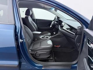 Kia Niro 1.6 GDi Hybrid DynamicPlusLine  - Trekhaak - Stoel/stuurverwarming - Camera - AppleCarplay - Android Auto - - Fabrieksgarantie tot 02-2028 / 41