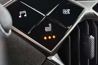 DS 3 Crossback E-Tense Performance Line 50 kWh SOH 99% Stoelverwarming Head-Up / 24