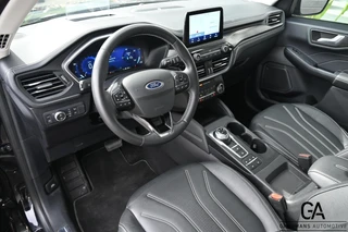 Ford Kuga 2.5 PHEV Vignale / 7