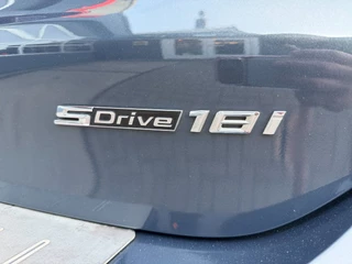 BMW X1 SDrive18i Executive Edition / ACC / Head-Up / Led / Trekhaak / Rijklaar !. / 20
